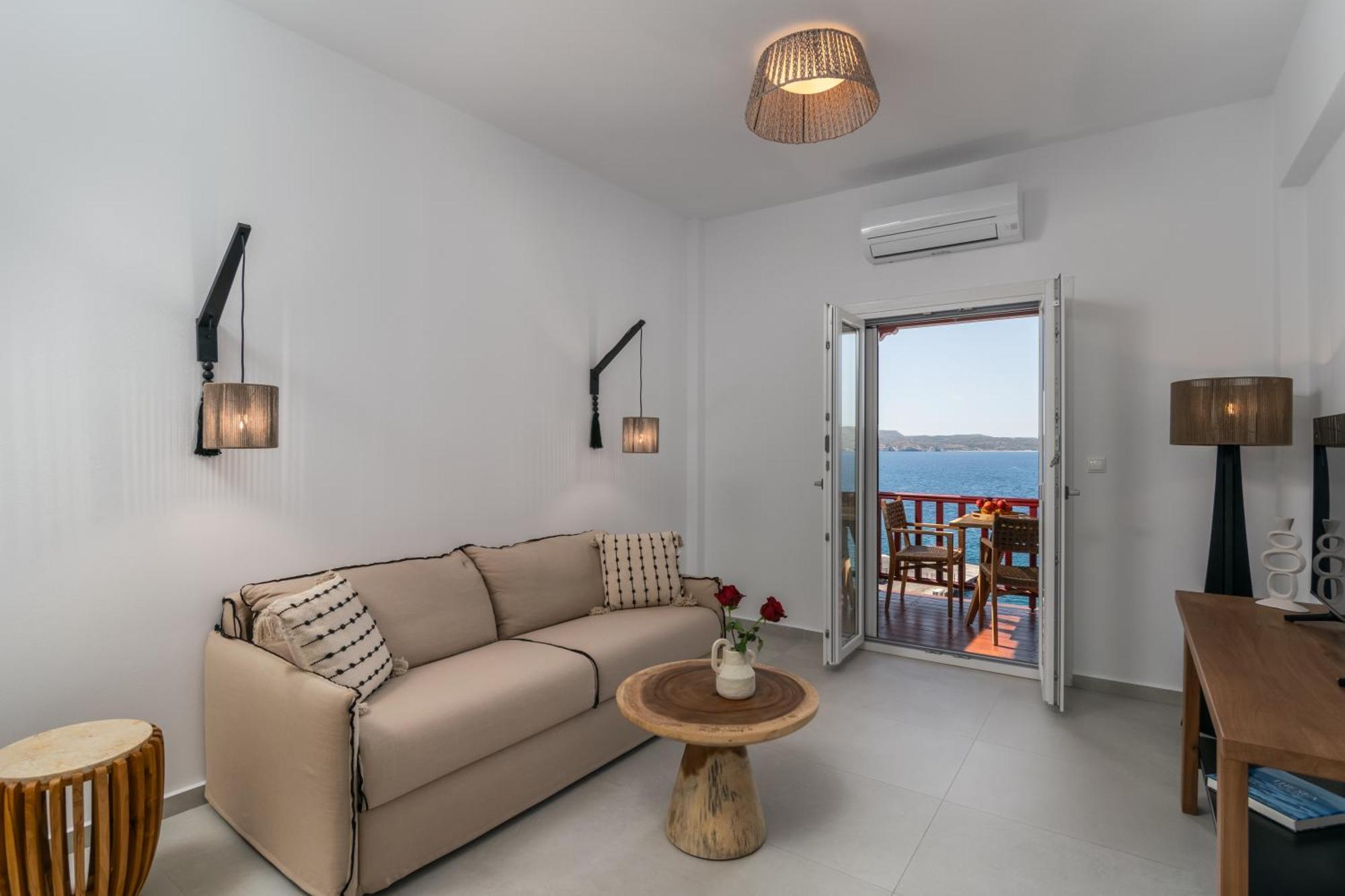 Vitalis Residences - Haven Suites Adamantas  Ngoại thất bức ảnh
